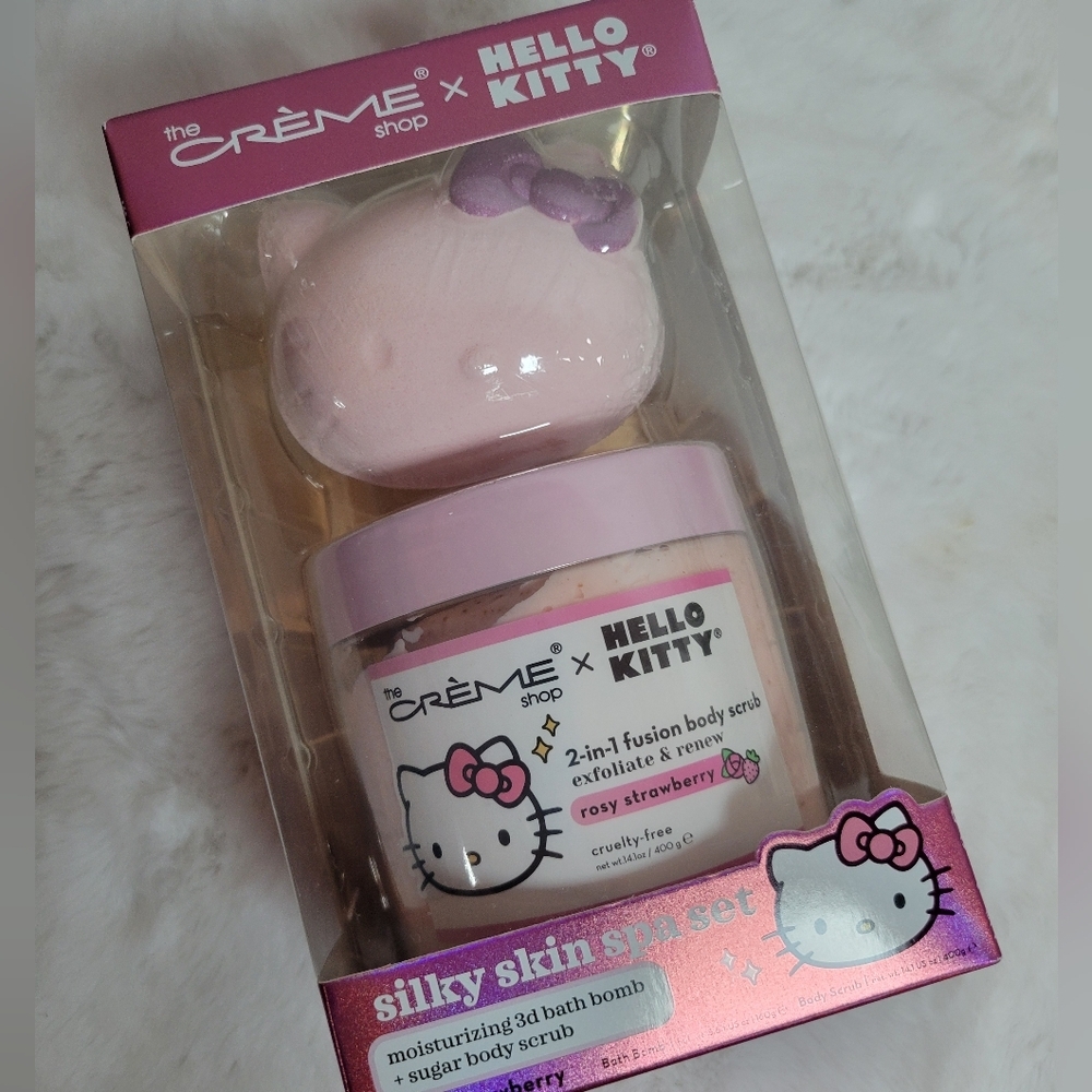 The Crème Shop x Hello Kitty Silky Skin Spa Set Bath Bomb Body Scrub Rosy Stawbe